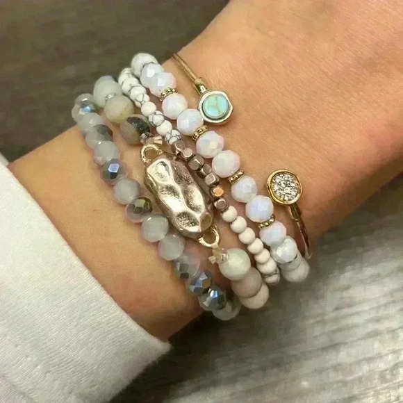 Set of Five Bracelets - Picture 1 of 2
